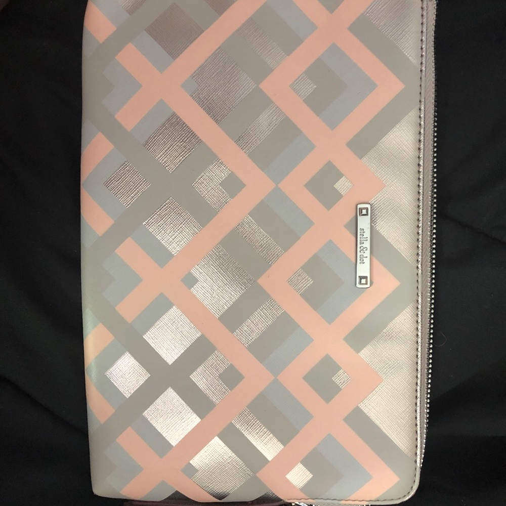 Stella&dot clutch NEVER WORN OR USED